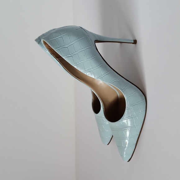 💃🏻Host Pick💃🏻 Steve Madden Daisie Crocodile Pumps - Picture 9 of 17